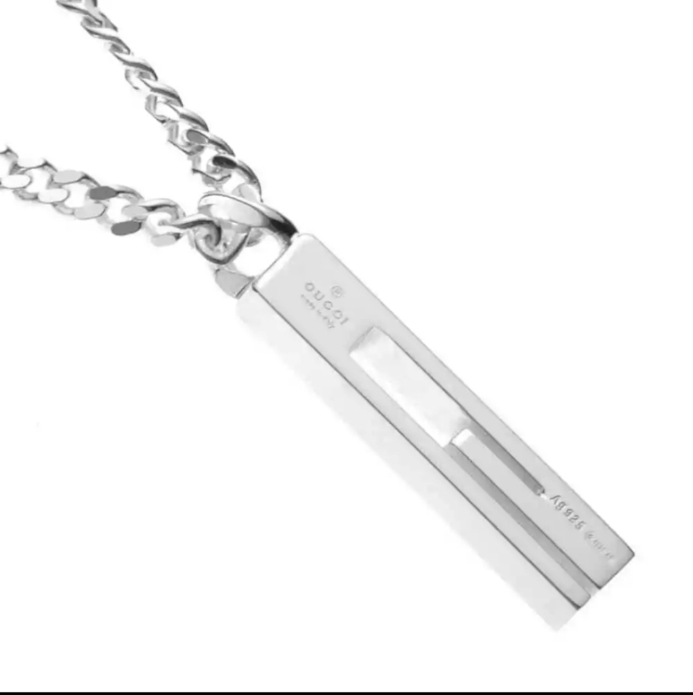 Authentic Gucci Silver Pendant Necklace - Picture 3 of 8